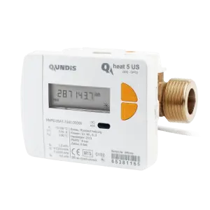 Sockelheizleiste Variante A: QUNDIS Wärmezähler